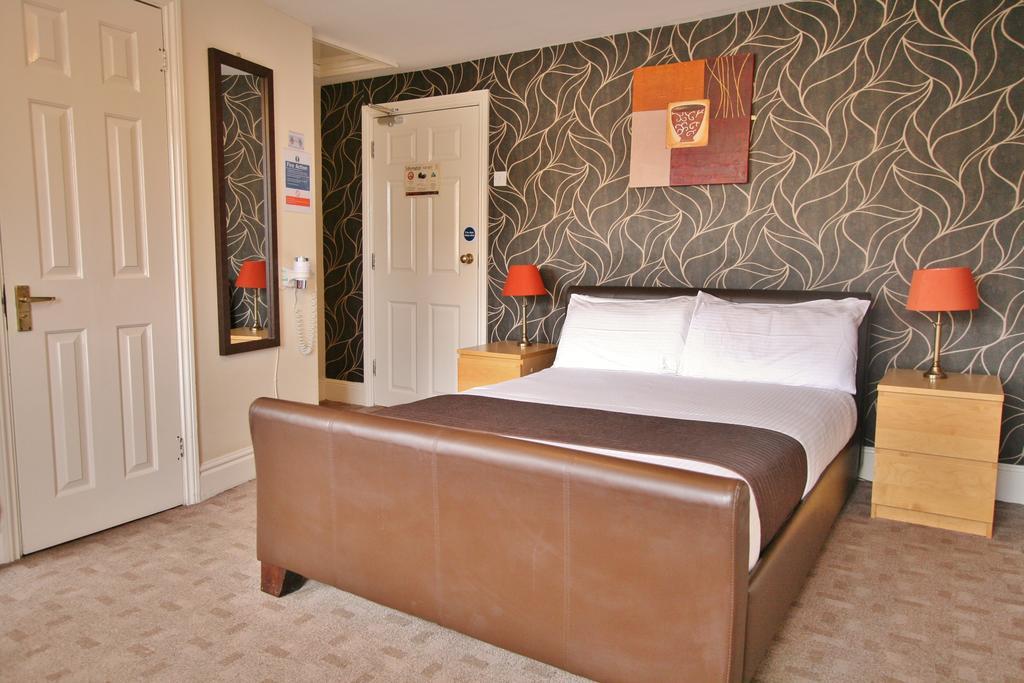 Central Hotel Cheltenham By Roomsbooked Room photo